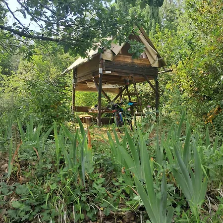 Parque de Campismo Le Nid - Canal Du Midi Carcassonne